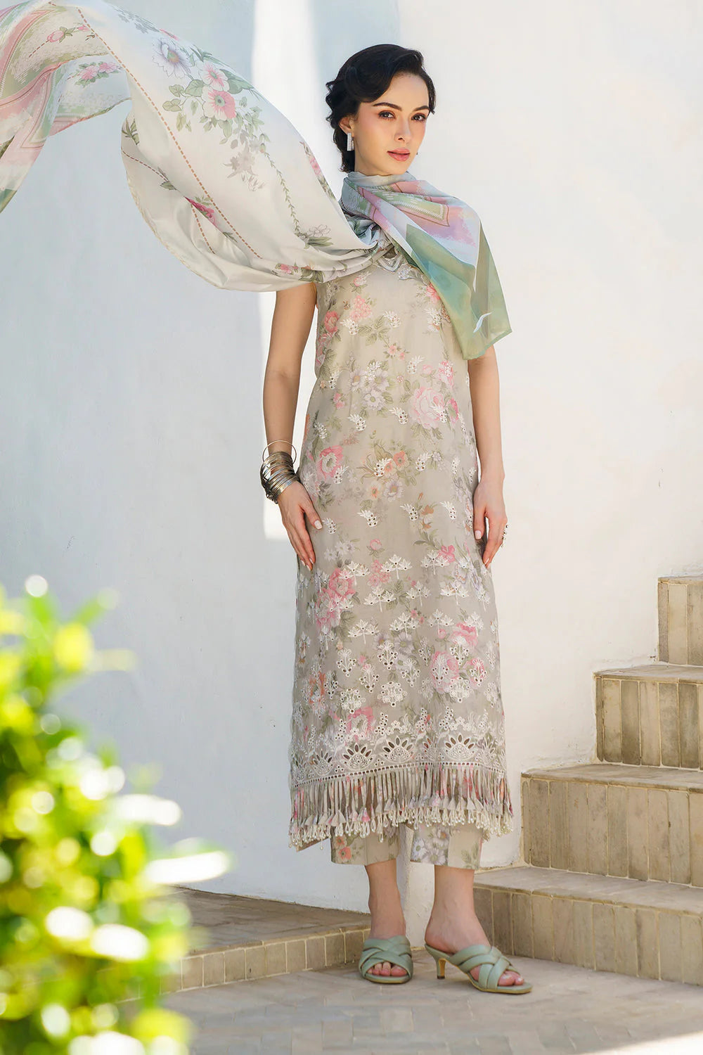 BRQ Chikan kari Lilac Pure Lawn New Arrival 3pc ;D#012
