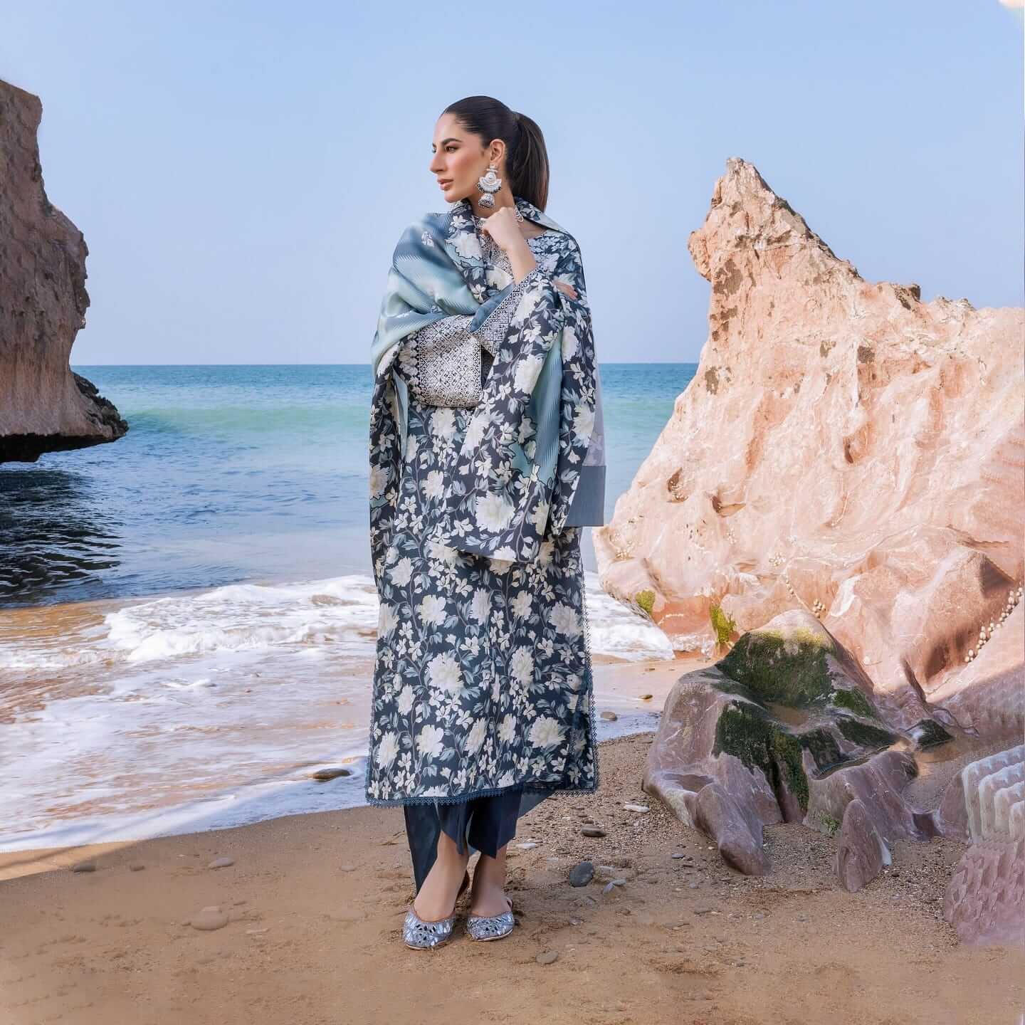 ZNB CHTANI Lawn Unstitched three-piece With Embroided Patch