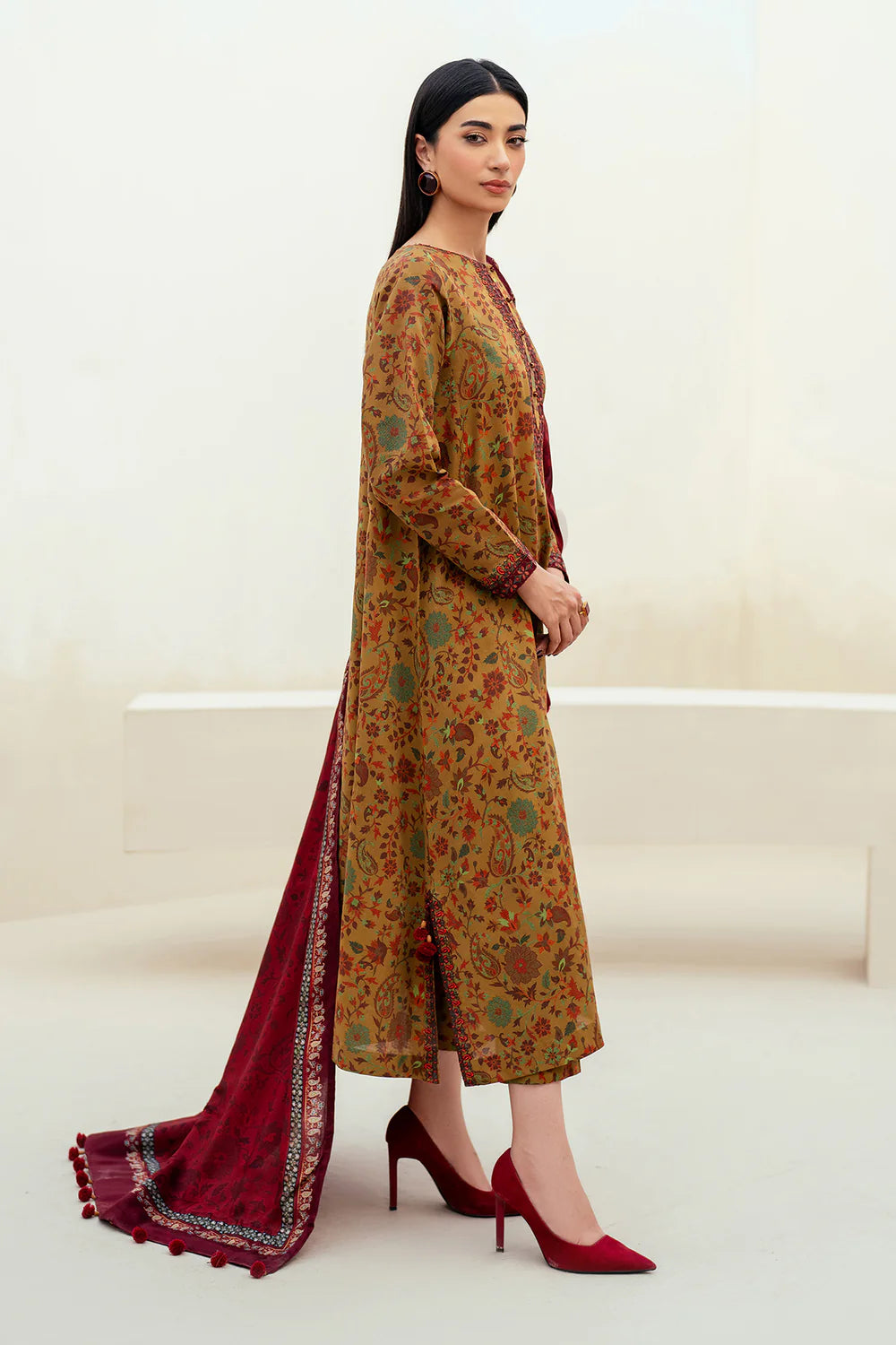 BRQ Digtal Printed 3pc Lawn With Lawn Dupatta
