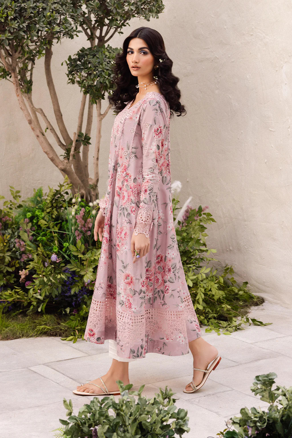 IZNK Lawn New Arrival 3Pc (Unstitched)