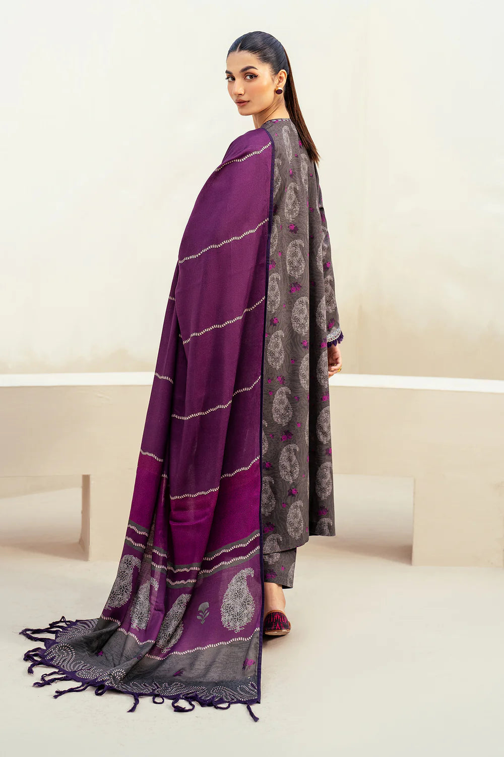 BRQ Digtal Printed 3pc Lawn With Lawn Dupatta