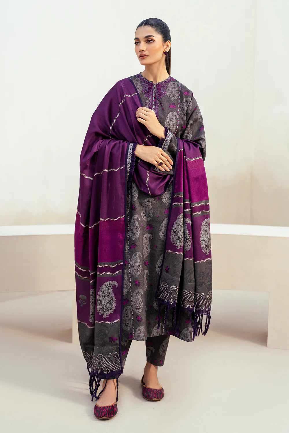 BRQ Digtal Printed 3pc Lawn With Lawn Dupatta