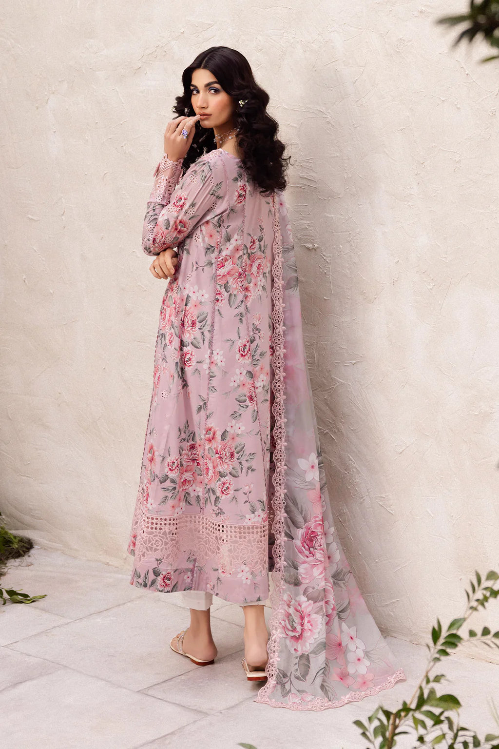 IZNK Lawn New Arrival 3Pc (Unstitched)