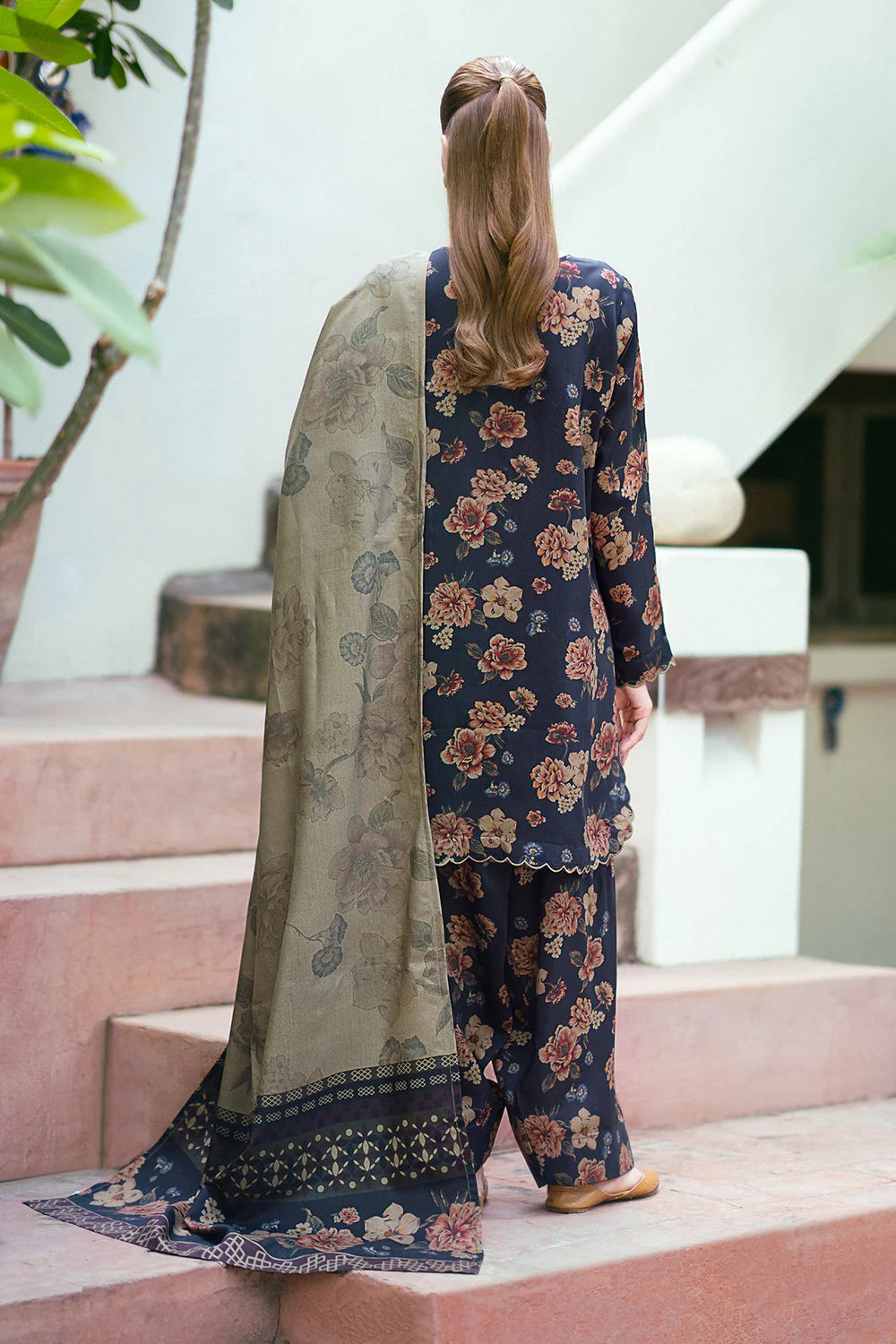 BRQ Digtal Printed 3pc Lawn With Lawn Dupatta