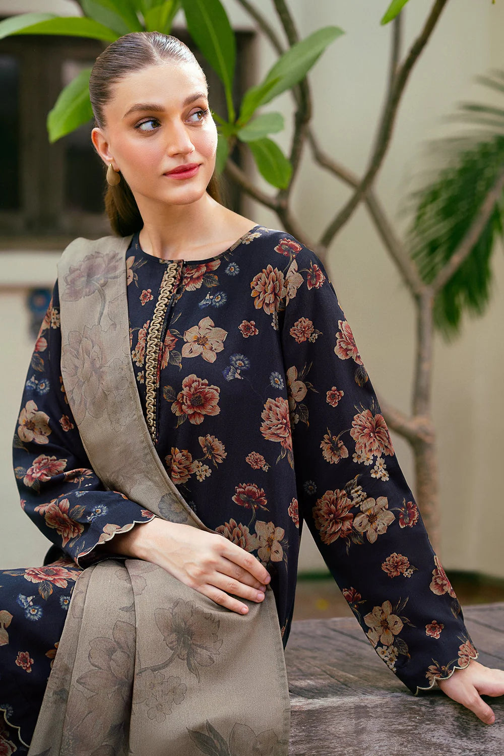 BRQ Digtal Printed 3pc Lawn With Lawn Dupatta