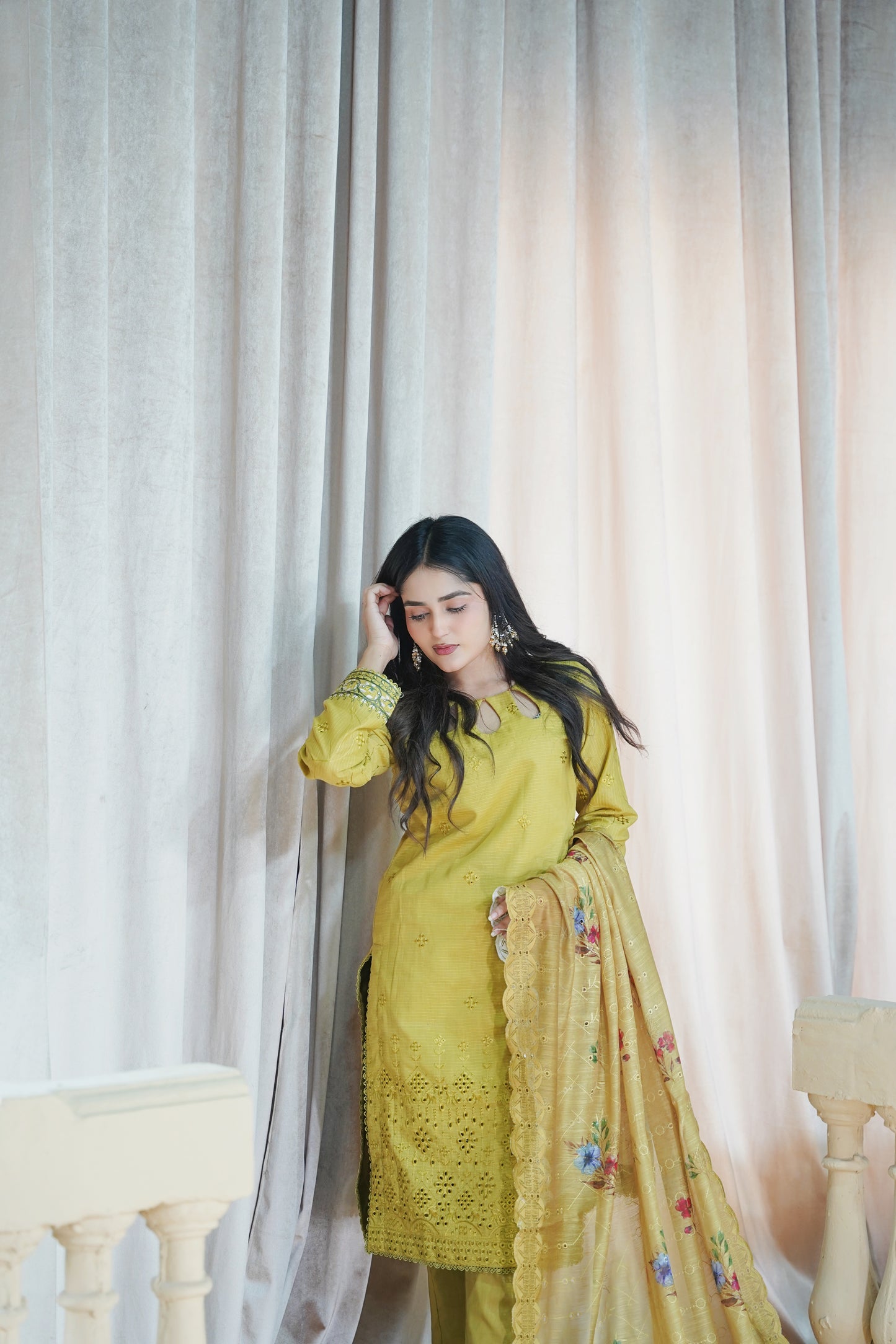 Emaan Eshaal Lawn Chiken Kari New Arrival 3Pc (Unstitched) Volume 2