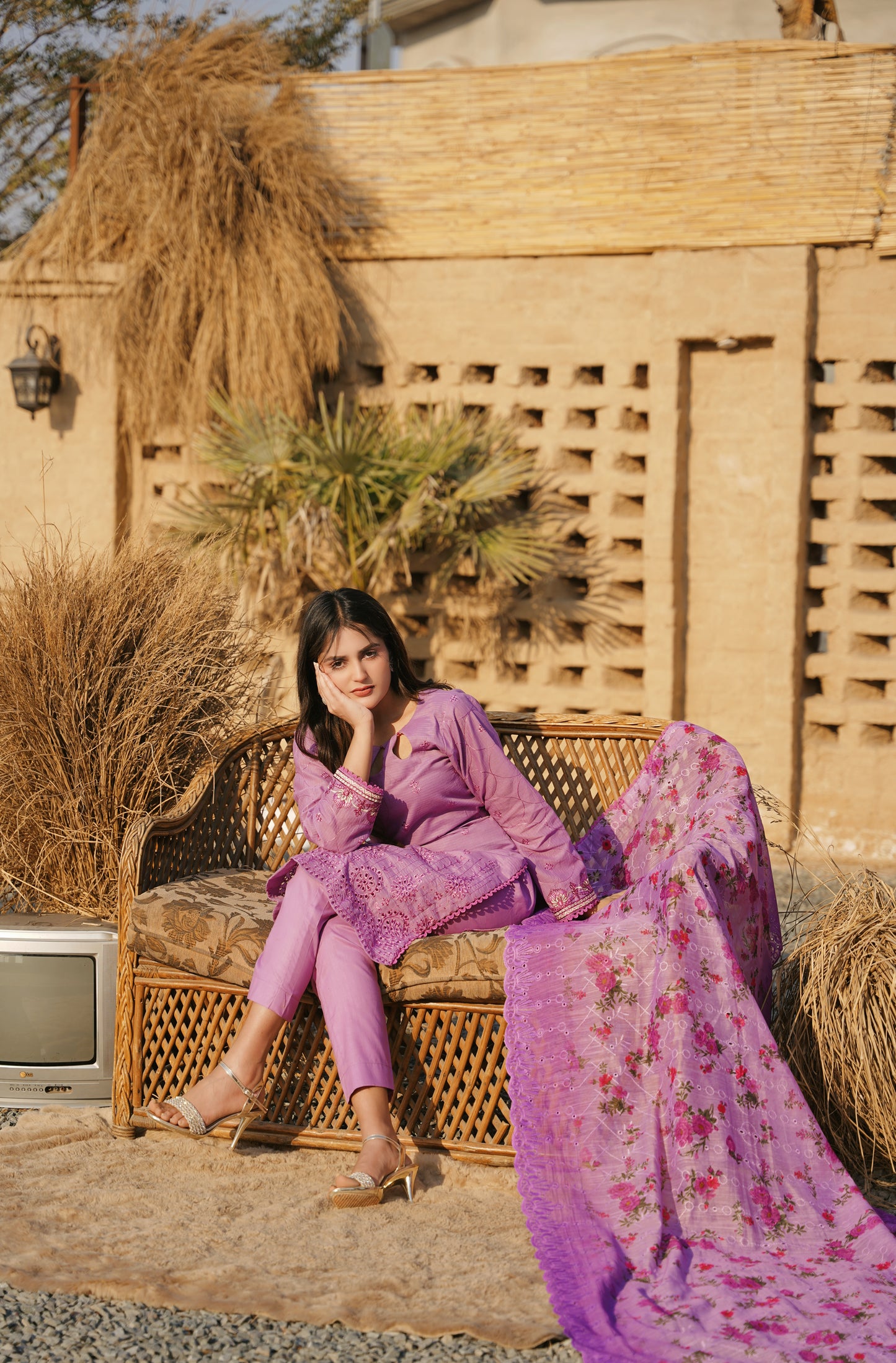 Emaan Eshaal Lawn Chiken Kari New Arrival 3Pc (Unstitched) Volume 2