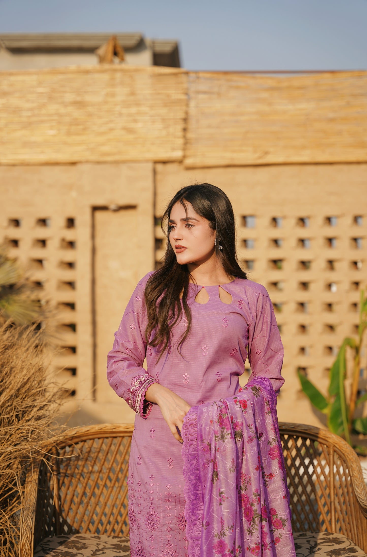 Emaan Eshaal Lawn Chiken Kari New Arrival 3Pc (Unstitched) Volume 2