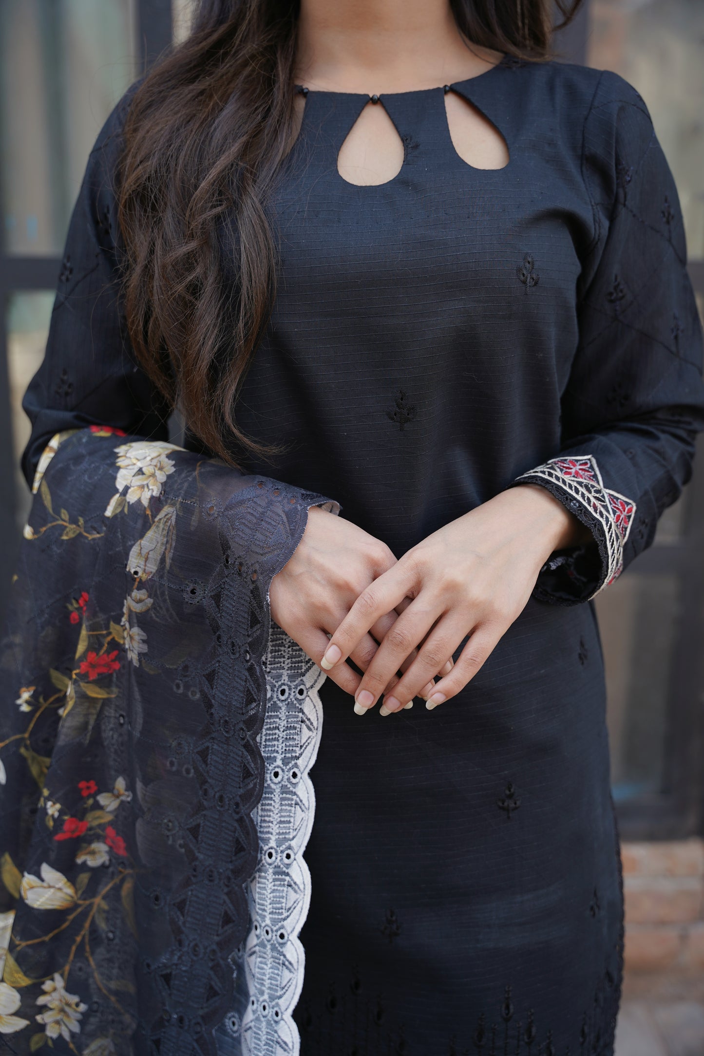 Emaan Eshaal Lawn Chiken Kari New Arrival 3Pc (Unstitched) Volume 2
