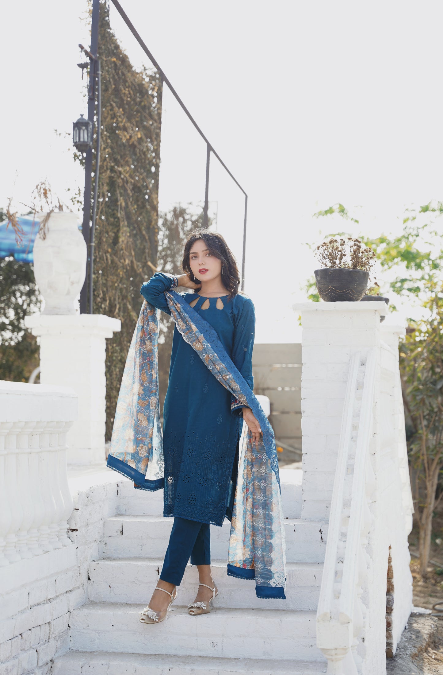 Emaan Eshaal Lawn Chiken Kari New Arrival 3Pc (Unstitched) Volume 2
