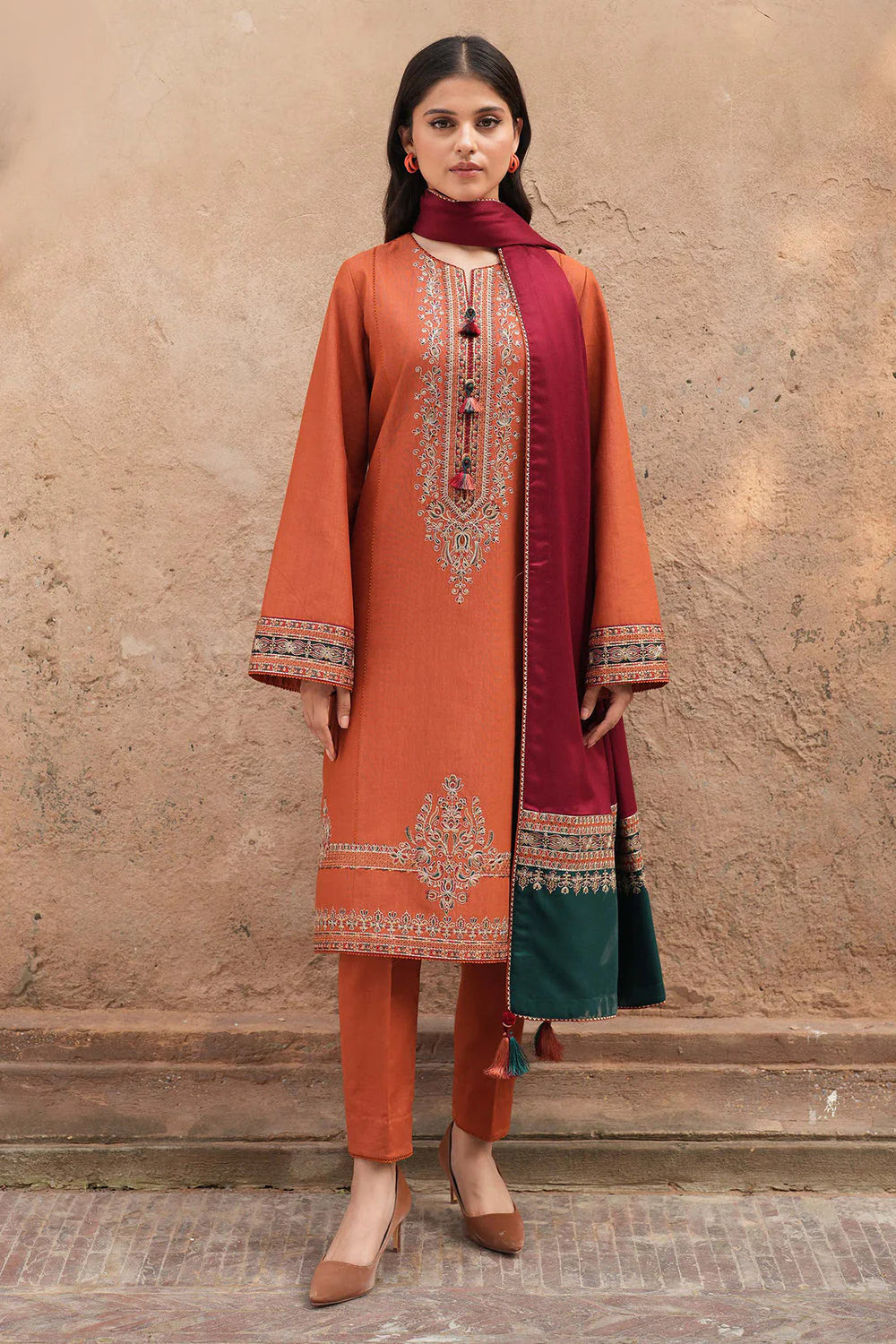 Jazmin Unstitched Three-Piece Lawn Suit