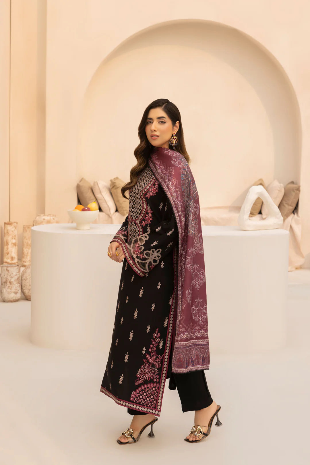 SPHR Lawn 3Pc Unstitched Outfit