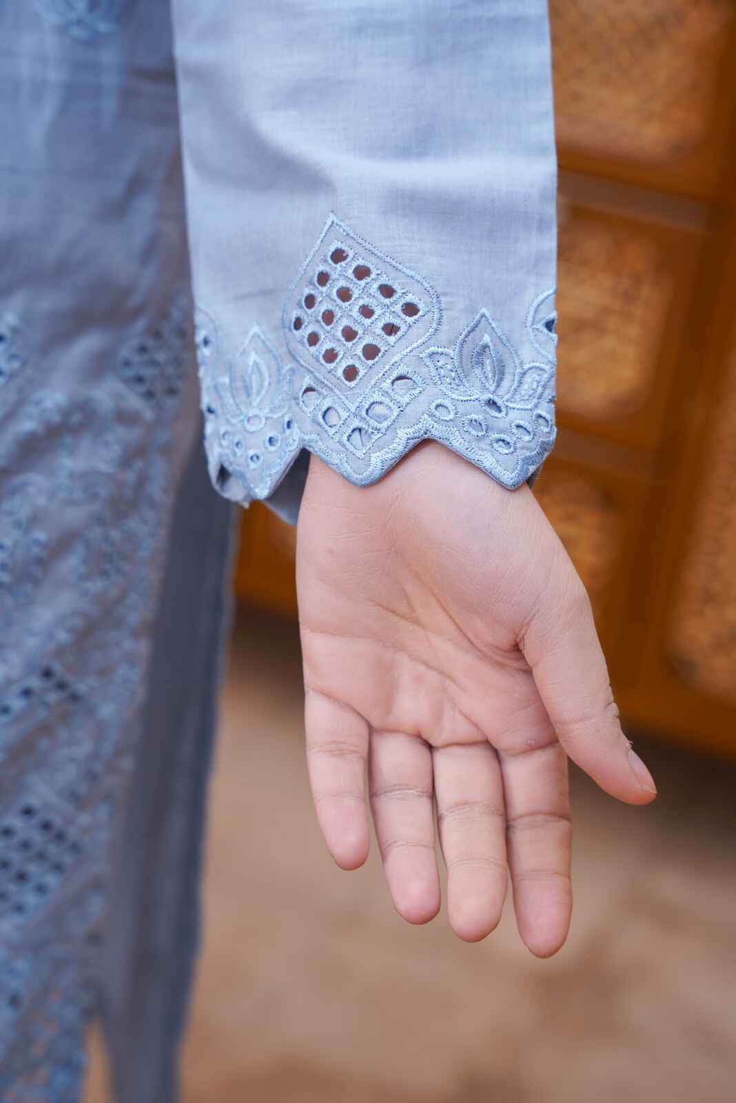 Emaan Eshaal Lawn Chiken Kari Light Blue D#101