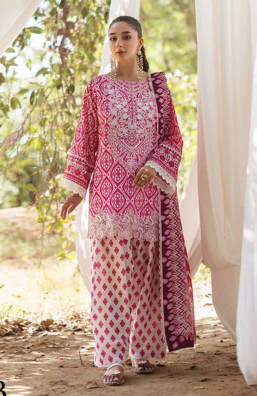 ZNB CHTANI Lawn Unstitched three-piece With Embroided Patch
