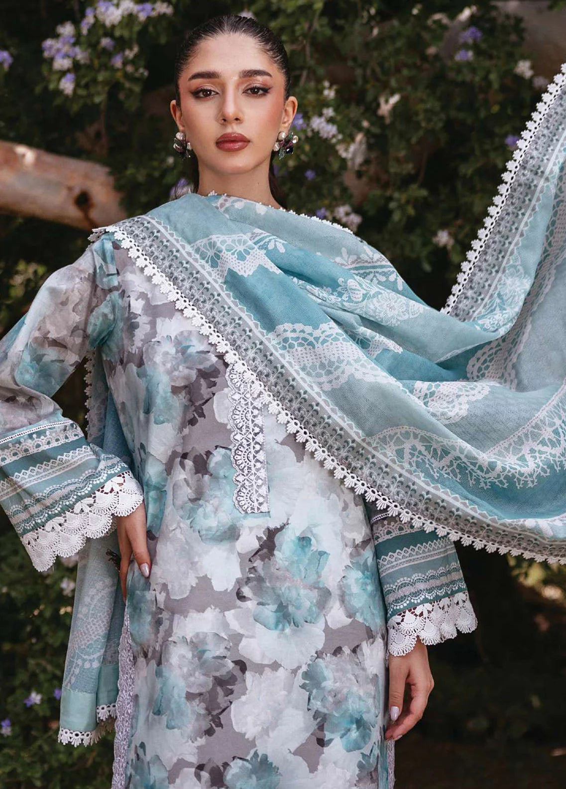 ZNB CHTANI Lawn Unstitched three-piece With Embroided Patch