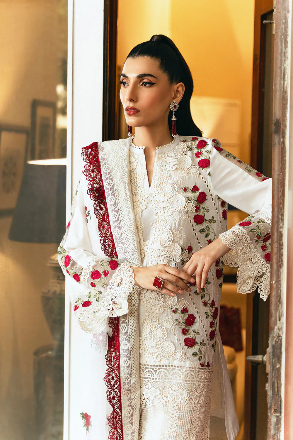 Saira Rizwan Lawn New Arrival 3Pc (Unstitched) Suit